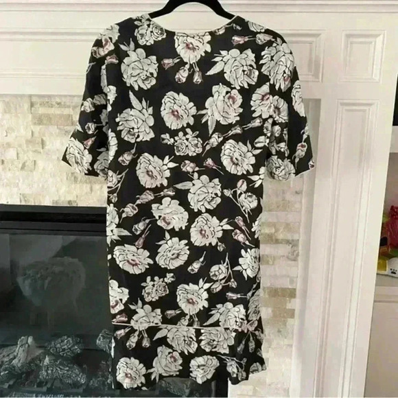 Suoli Dress NWT - Picture 2 of 6